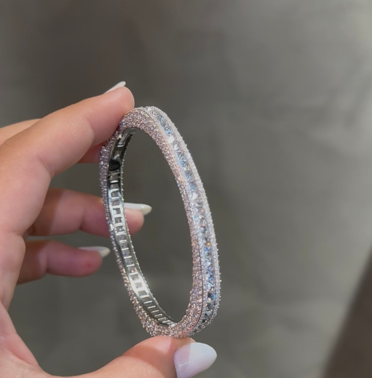 Gemma Moissanite Kelepçe Bileklik