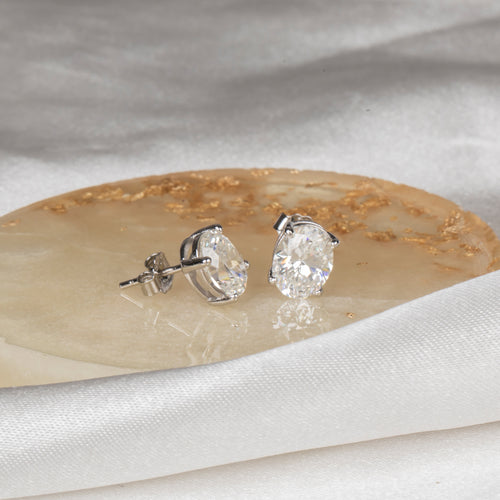 Oval Cut Moissanite Earrings