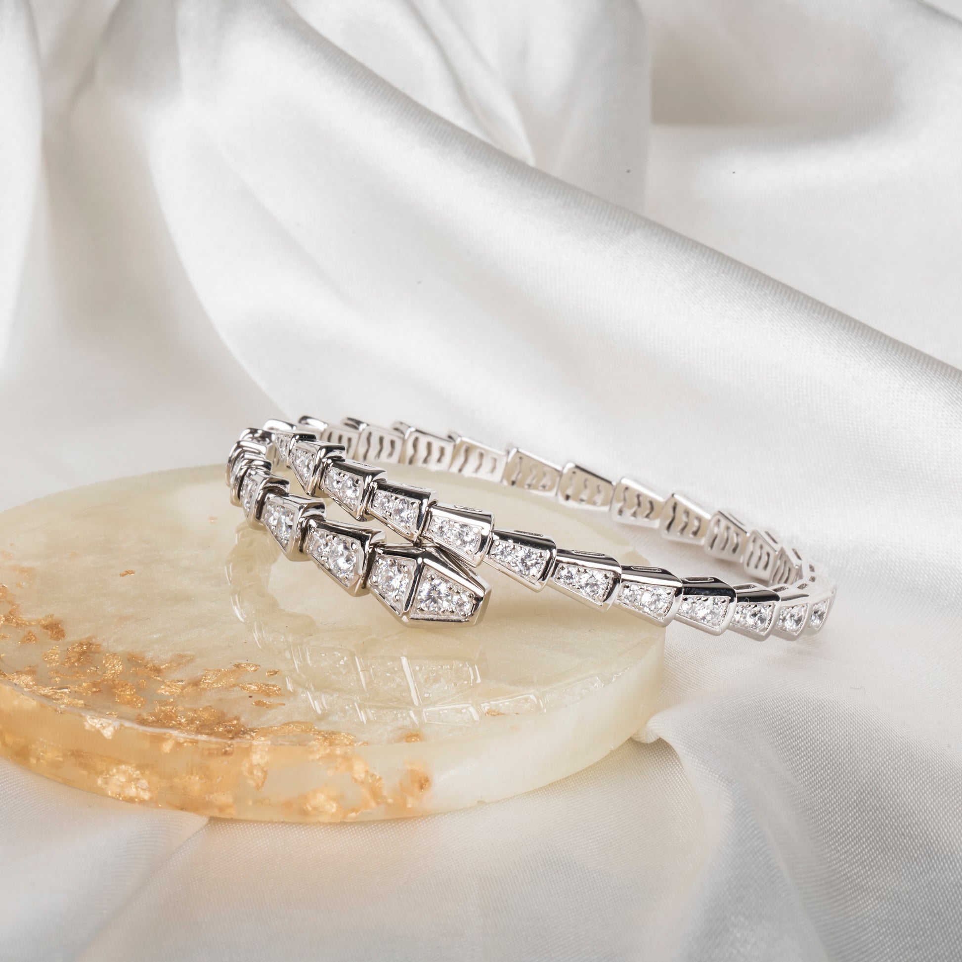 Taşlı Kelepçe Bileklik