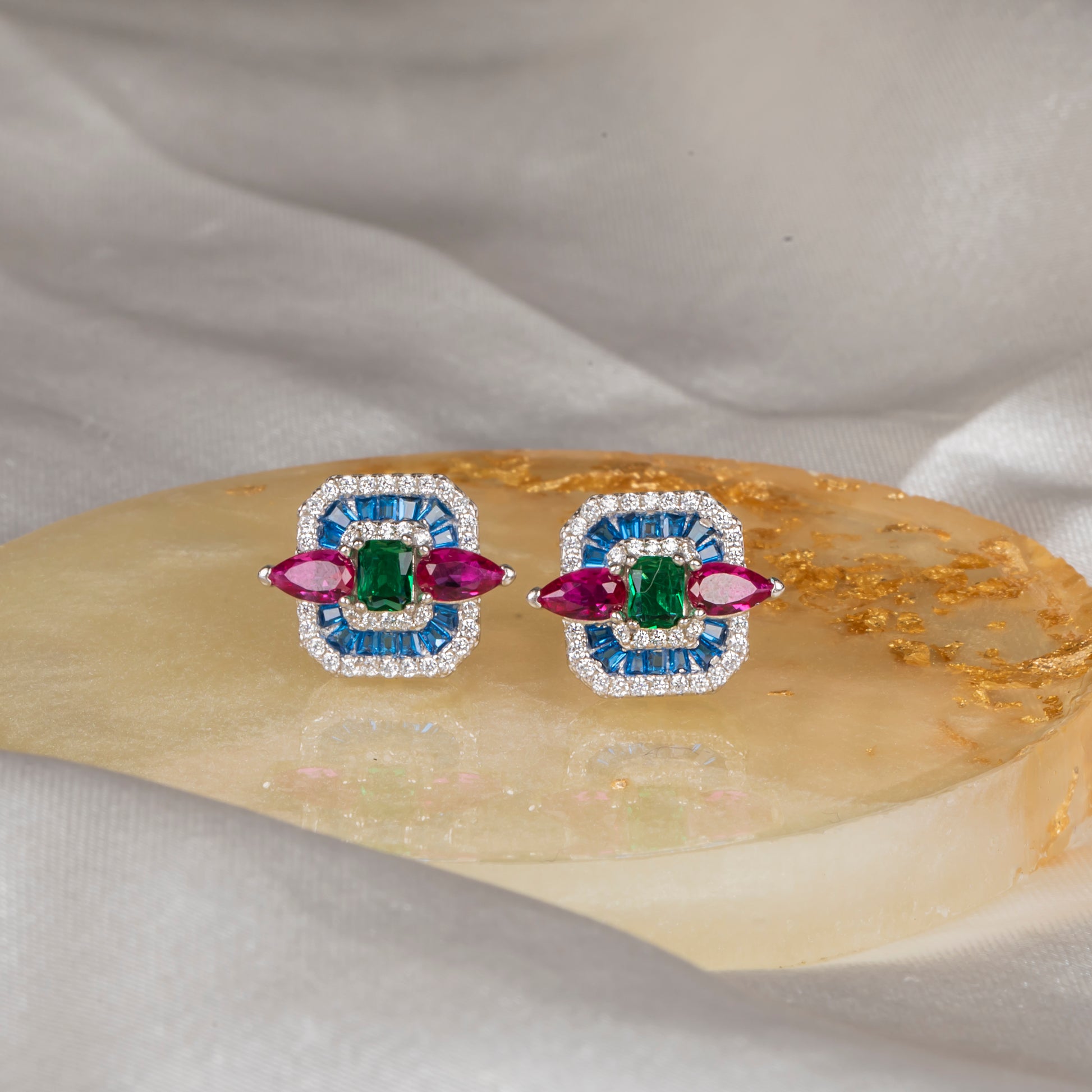 Renkli Baget Taşlı Küpe