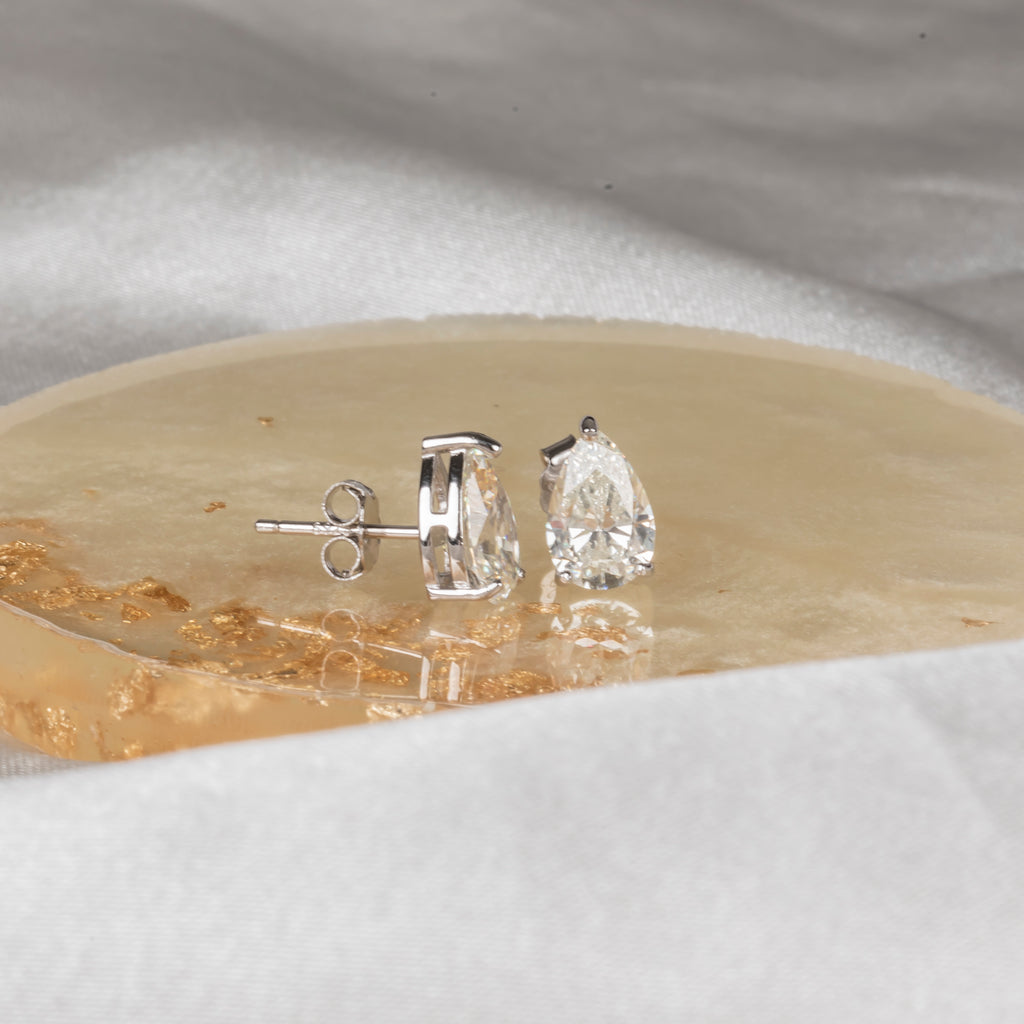 Mozanit Taşlı Tektaş Küpe