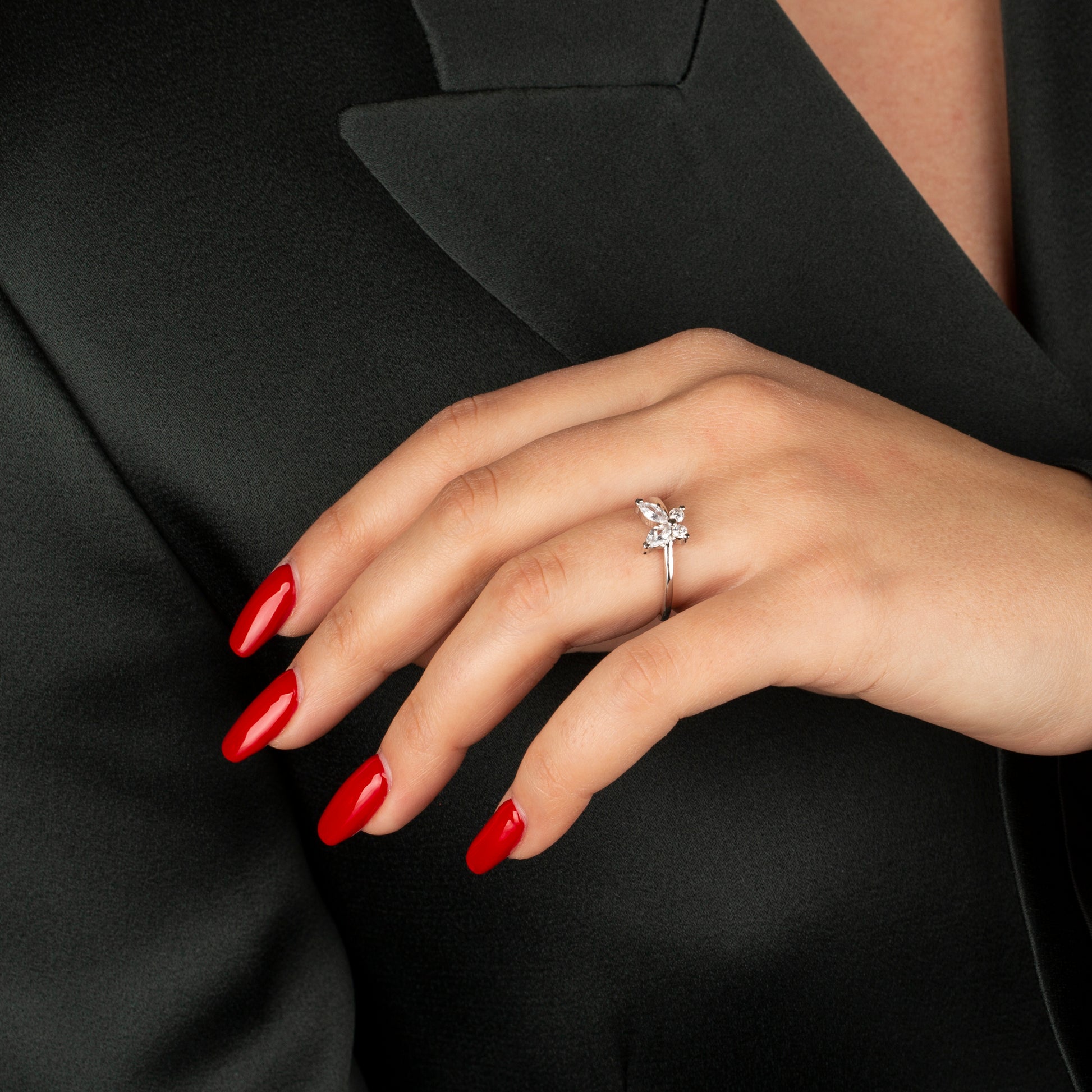 Minimal Kelebek Yüzük