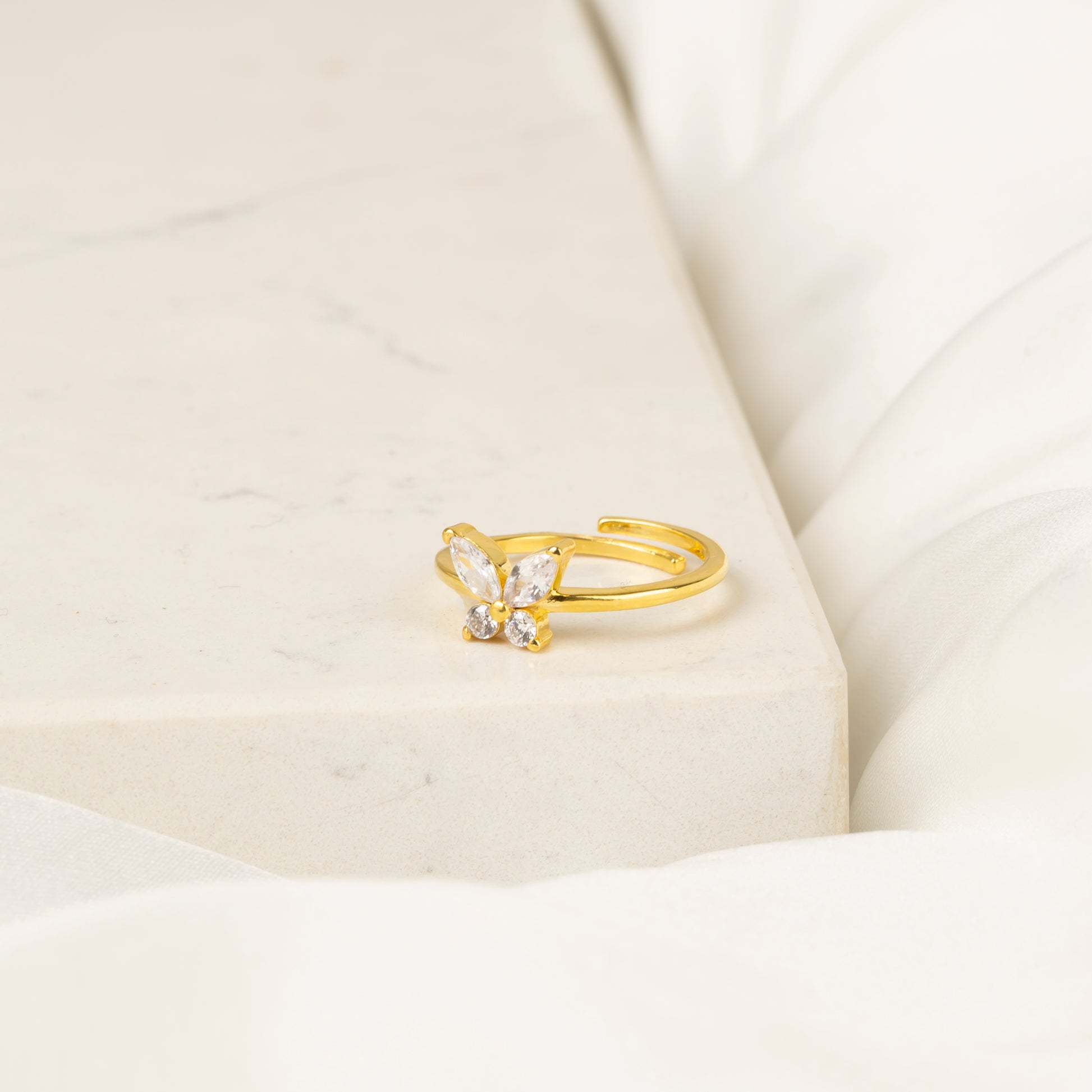 Minimal Kelebek Yüzük