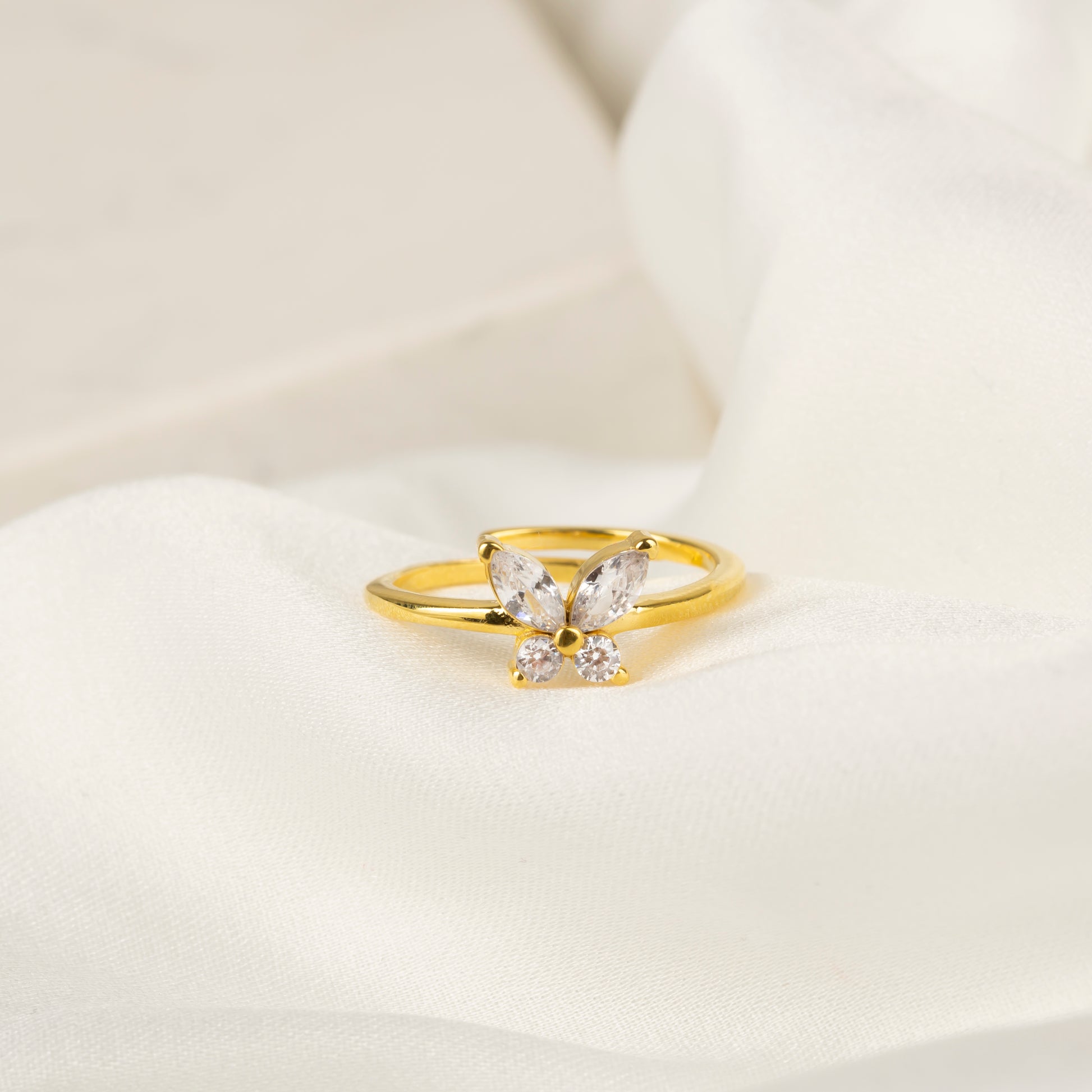 Minimal Kelebek Yüzük