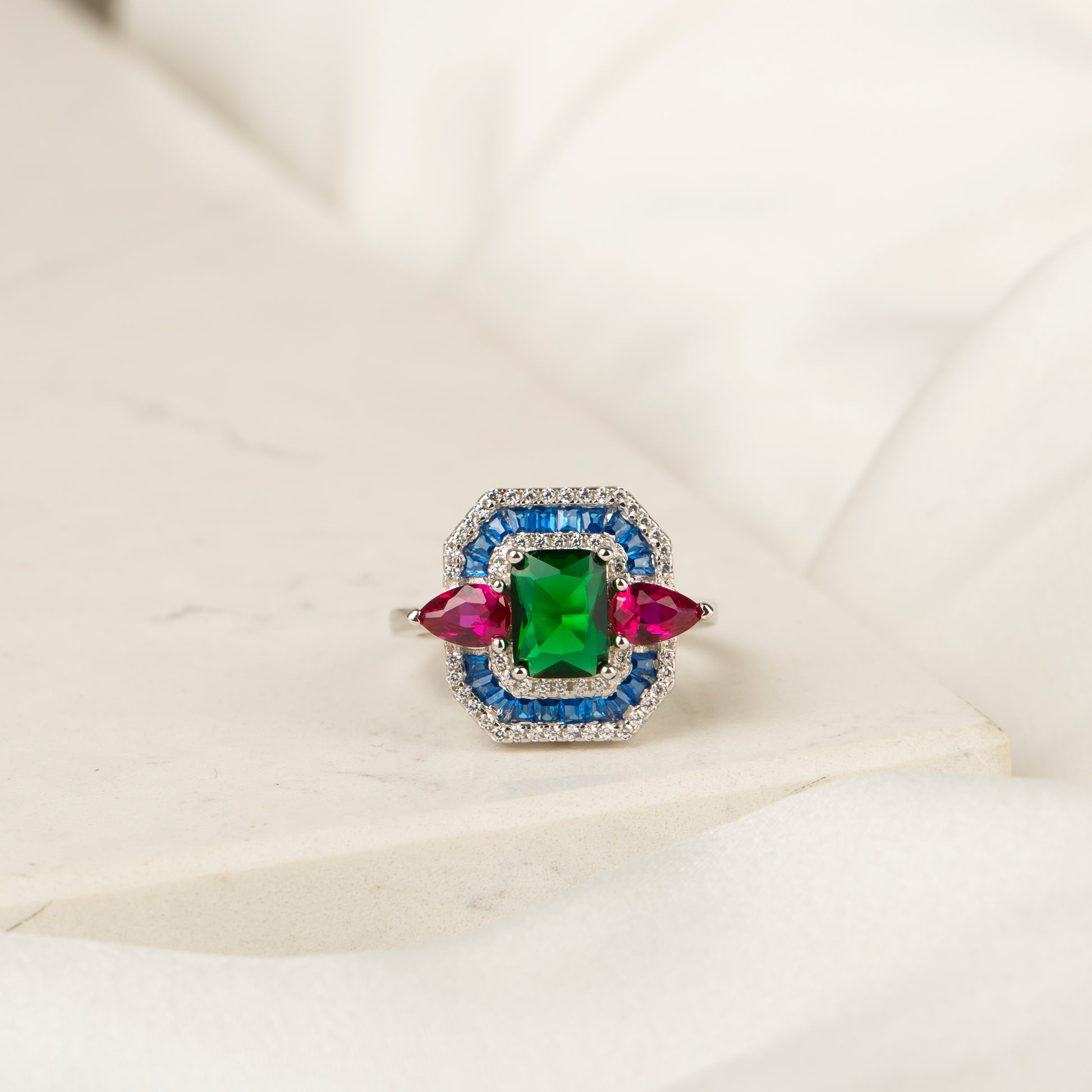 Renkli Baget Taşlı Yüzük