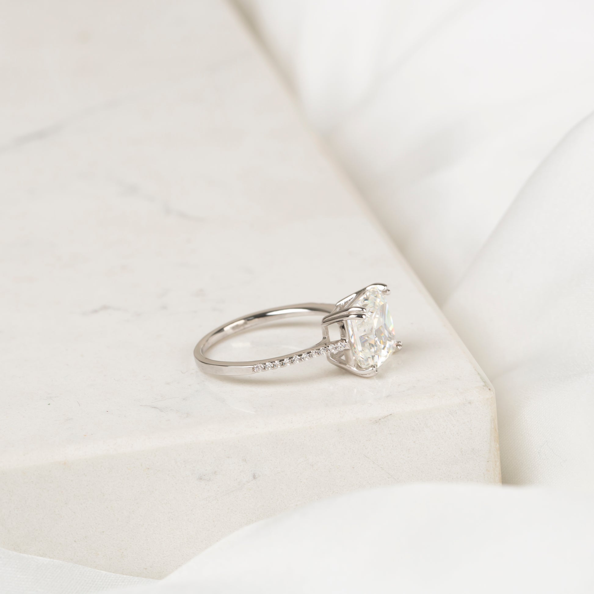 Cusshion Tektaş Yüzük