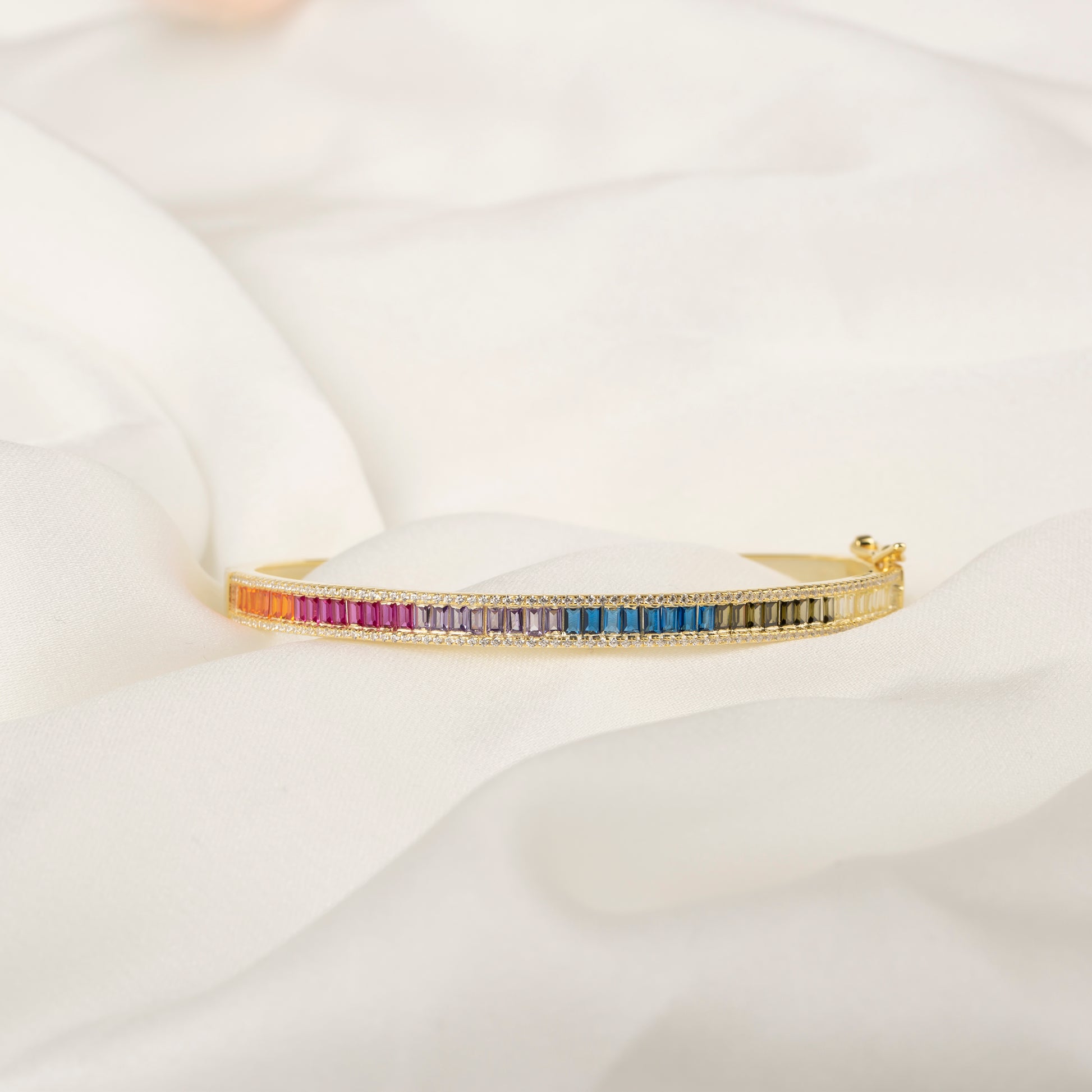 Renkli Baget Taşlı Kelepçe Bileklik