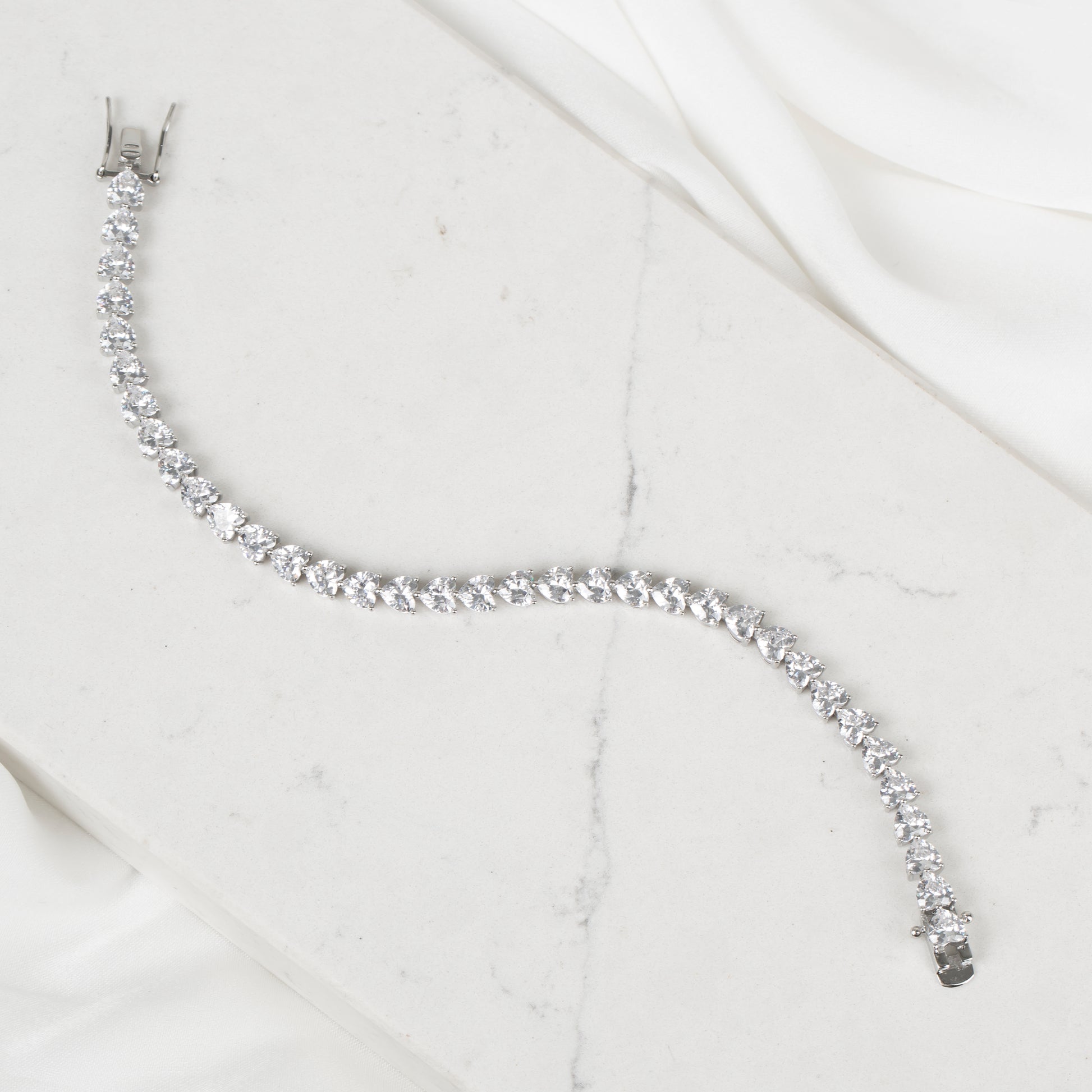 Kalp Su Yolu Bileklik