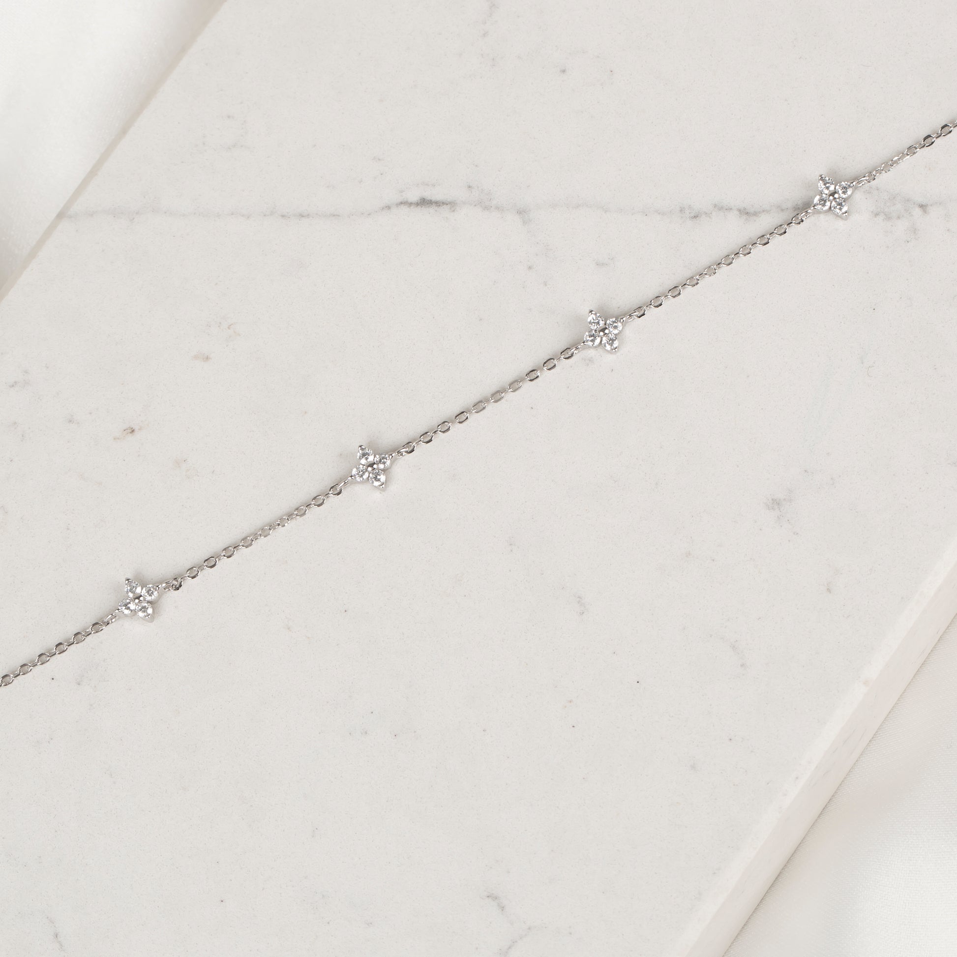 Minimal Markiz Bileklik