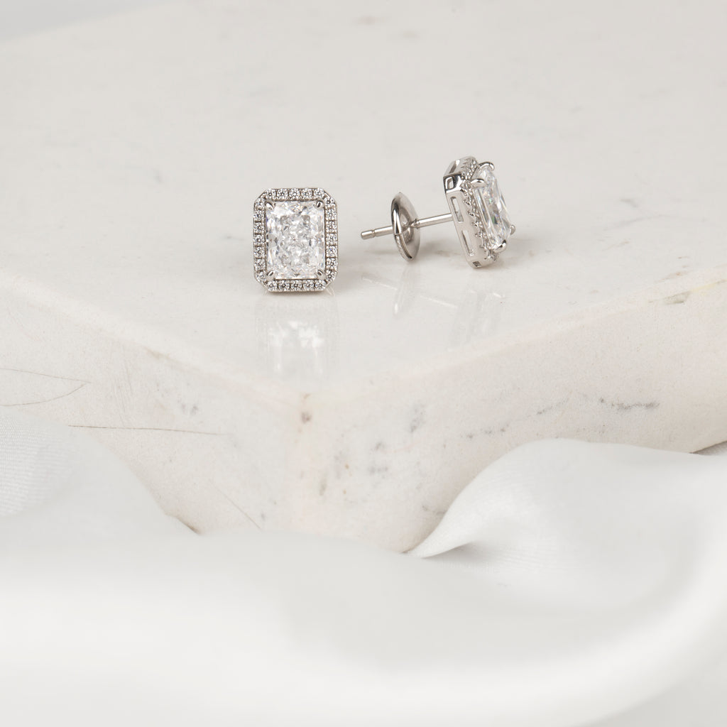 Baget Taşlı Tektaş Küpe