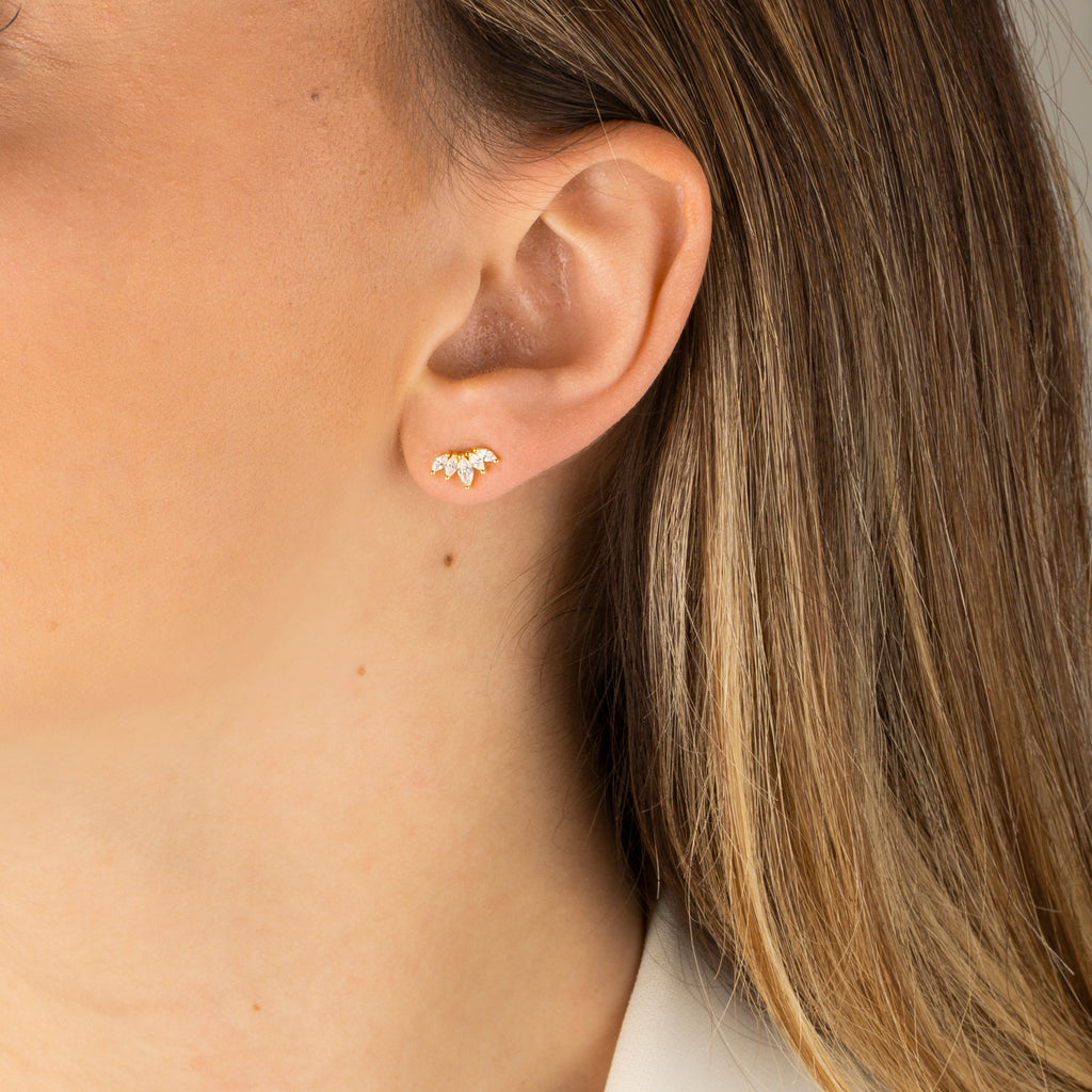 Minimal Markiz Taşlı Küpe