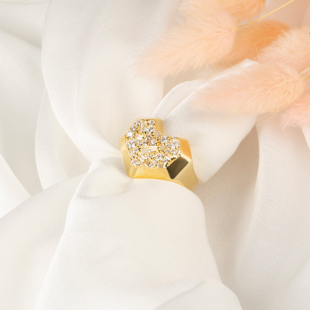 Baget Taşlı Yüzük