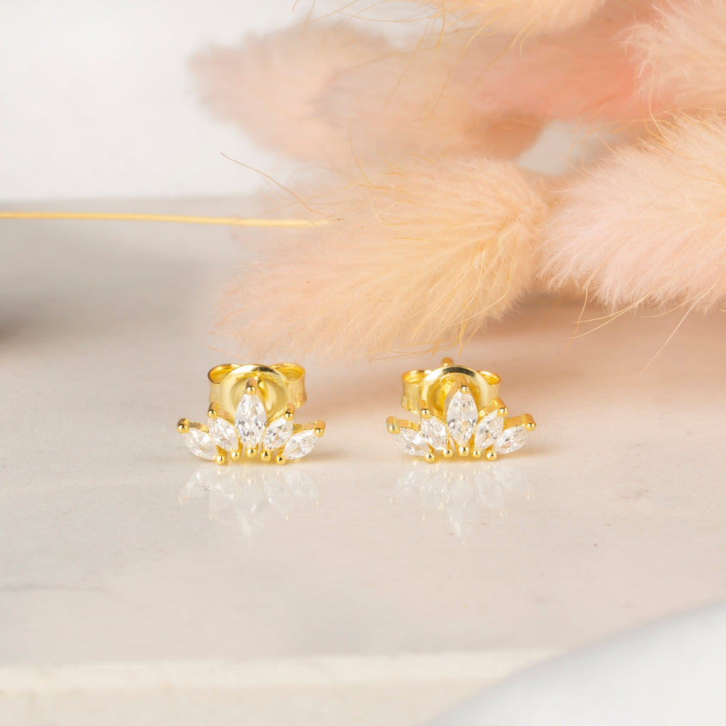 Minimal Markiz Taşlı Küpe