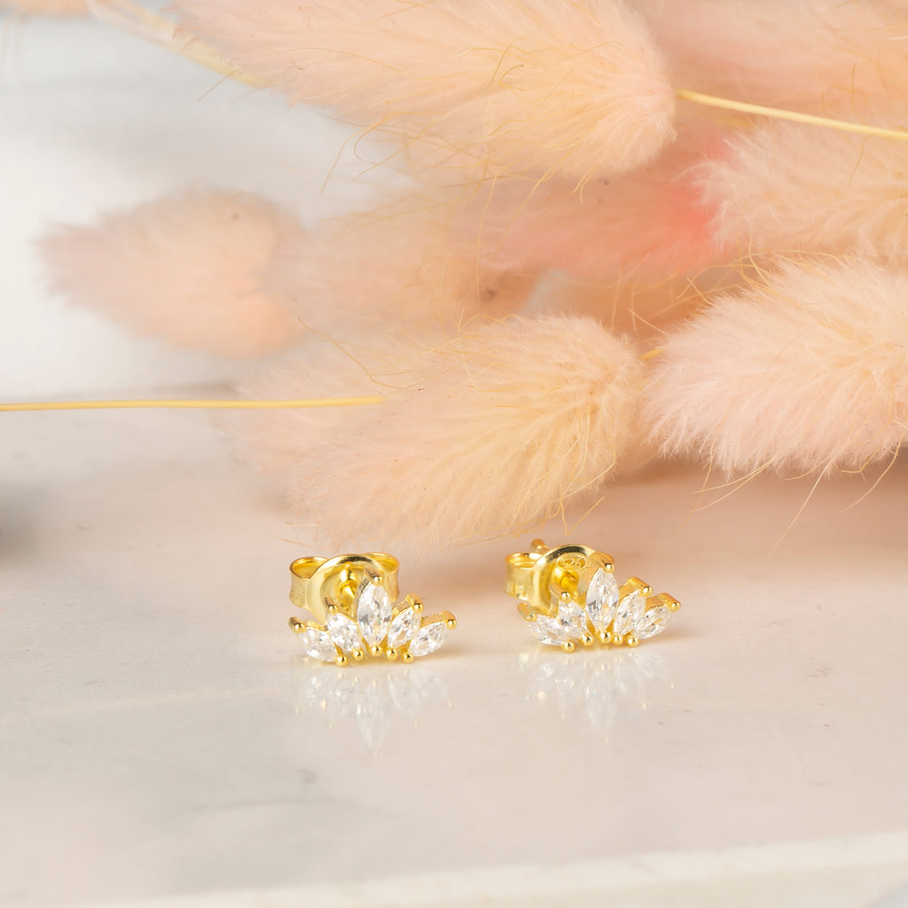 Minimal Markiz Taşlı Küpe