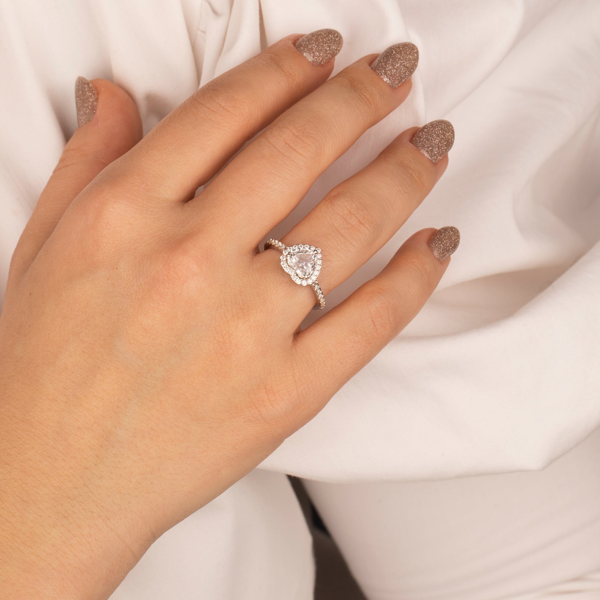 Kalp Tektaş Yüzük