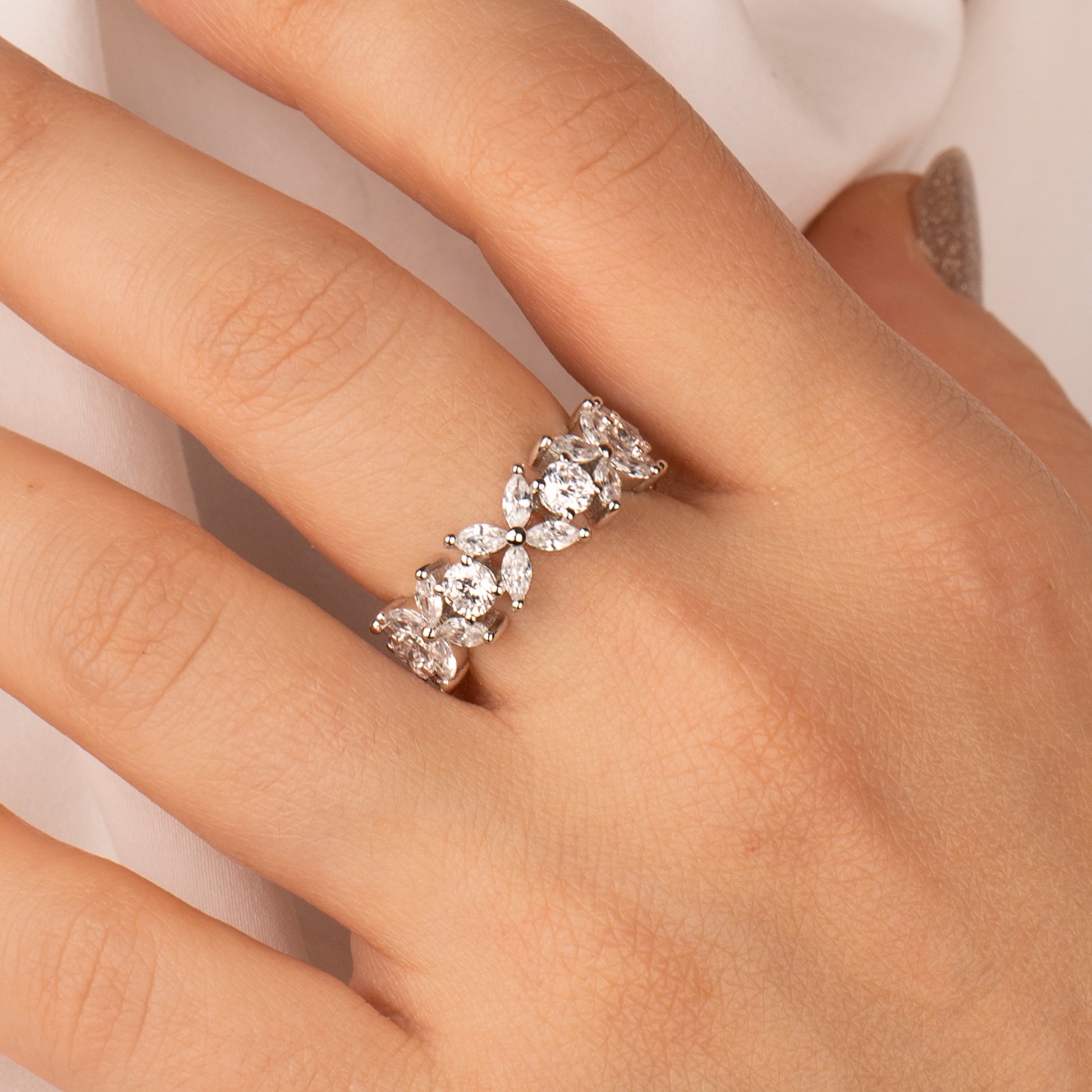 Markiz Taşlı Tamtur Yüzük