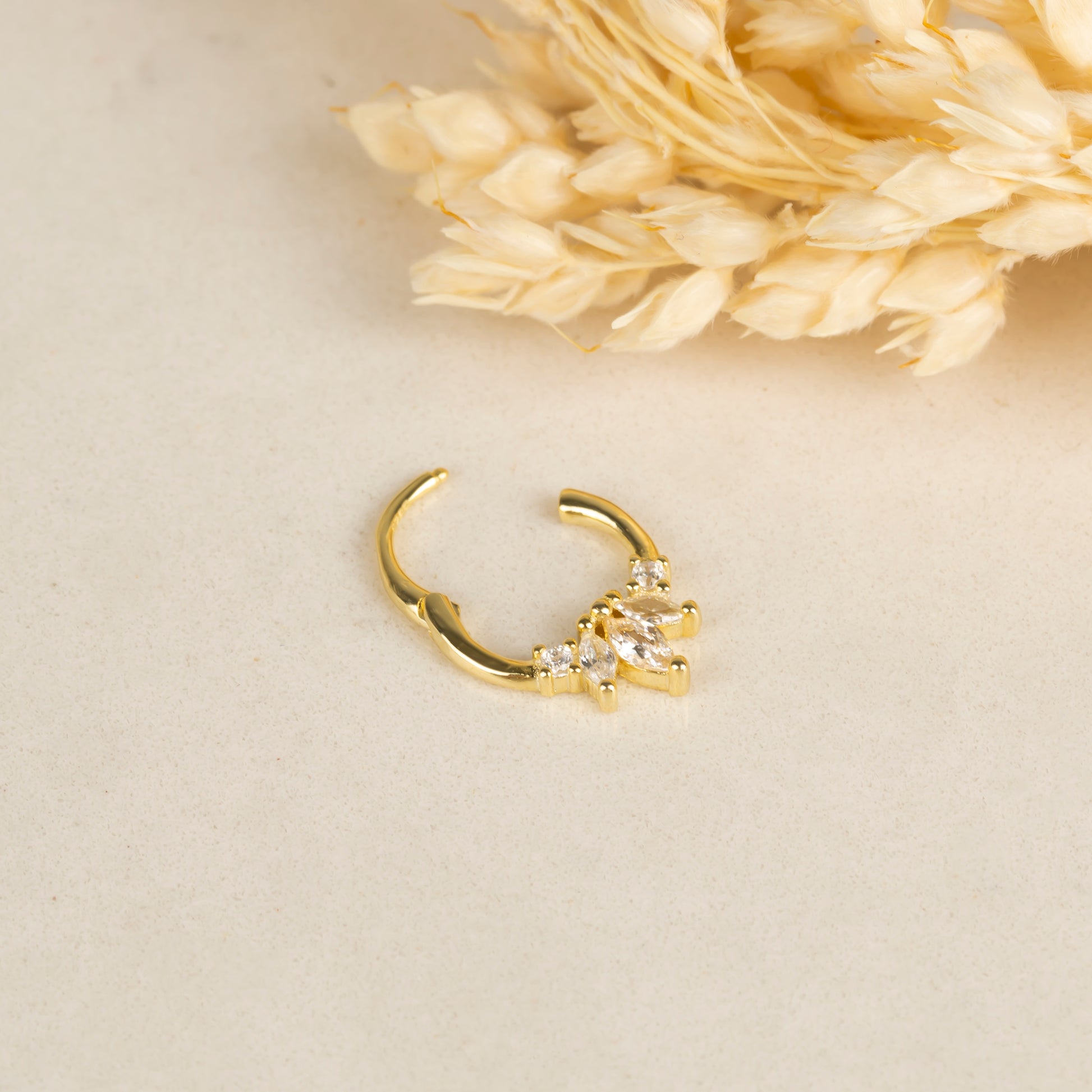 Markiz Taşlı Piercing