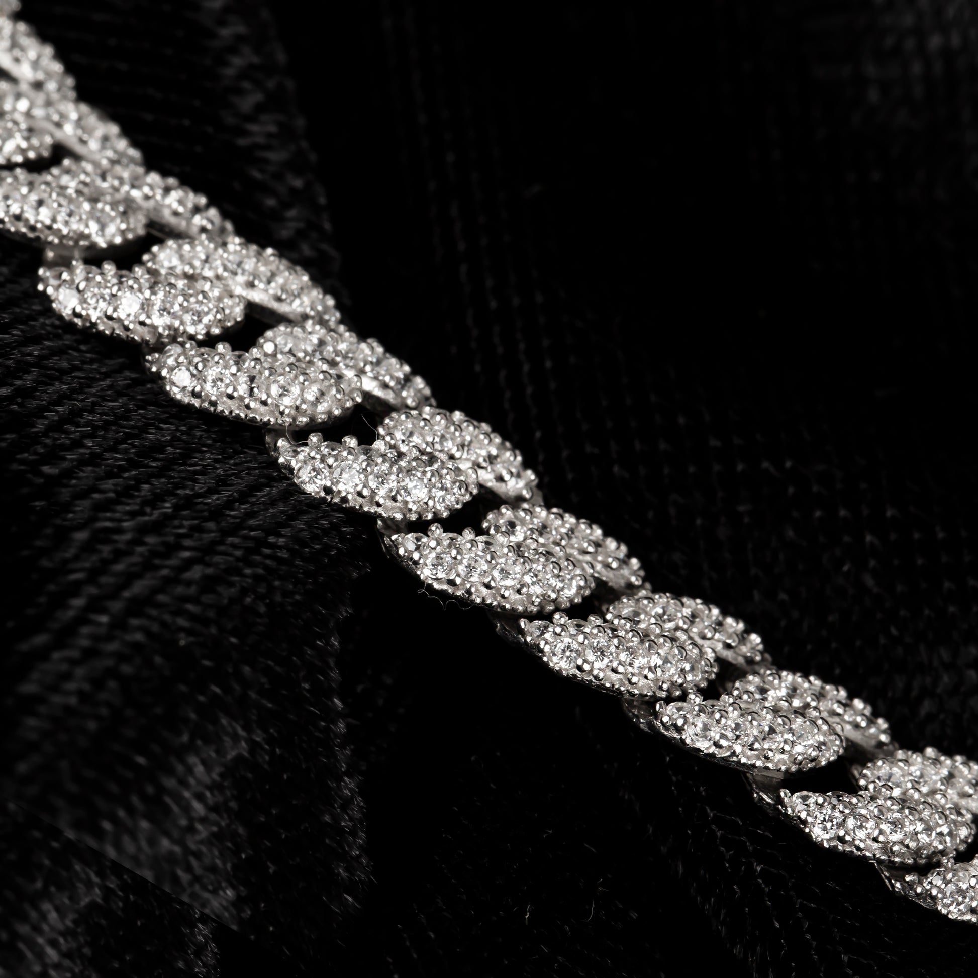 Taşlı Zincir Kolye