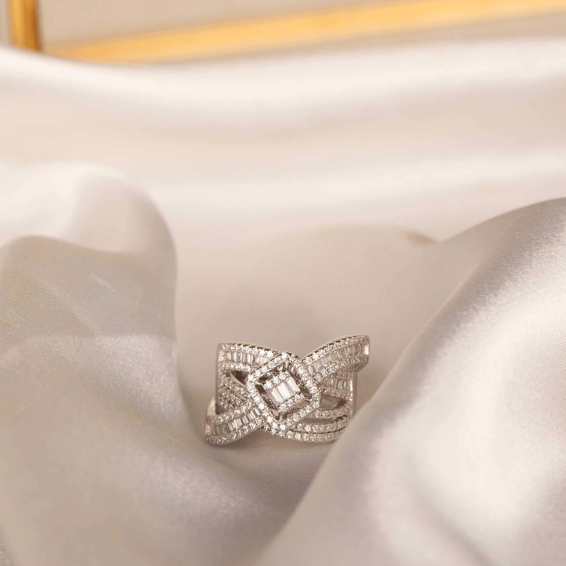 Baget Taşlı Yüzük