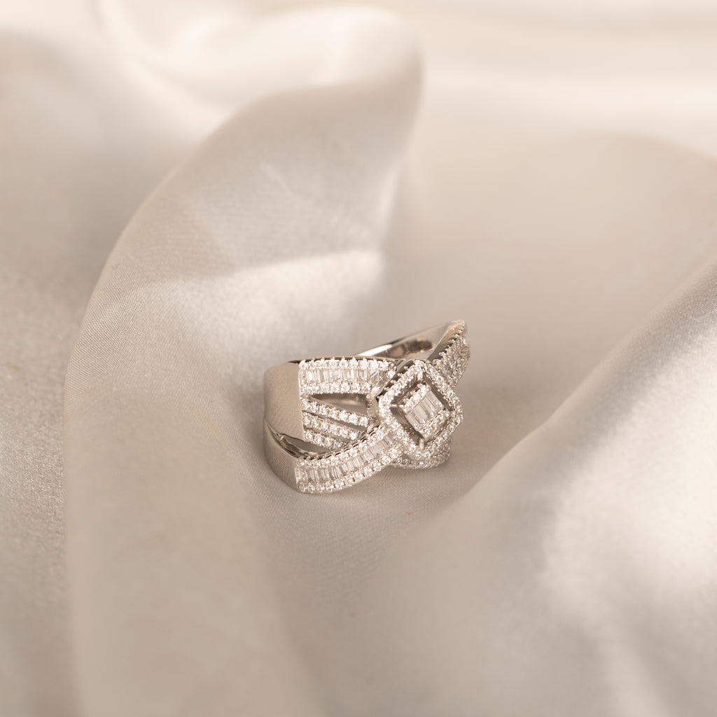 Baget Taşlı Yüzük