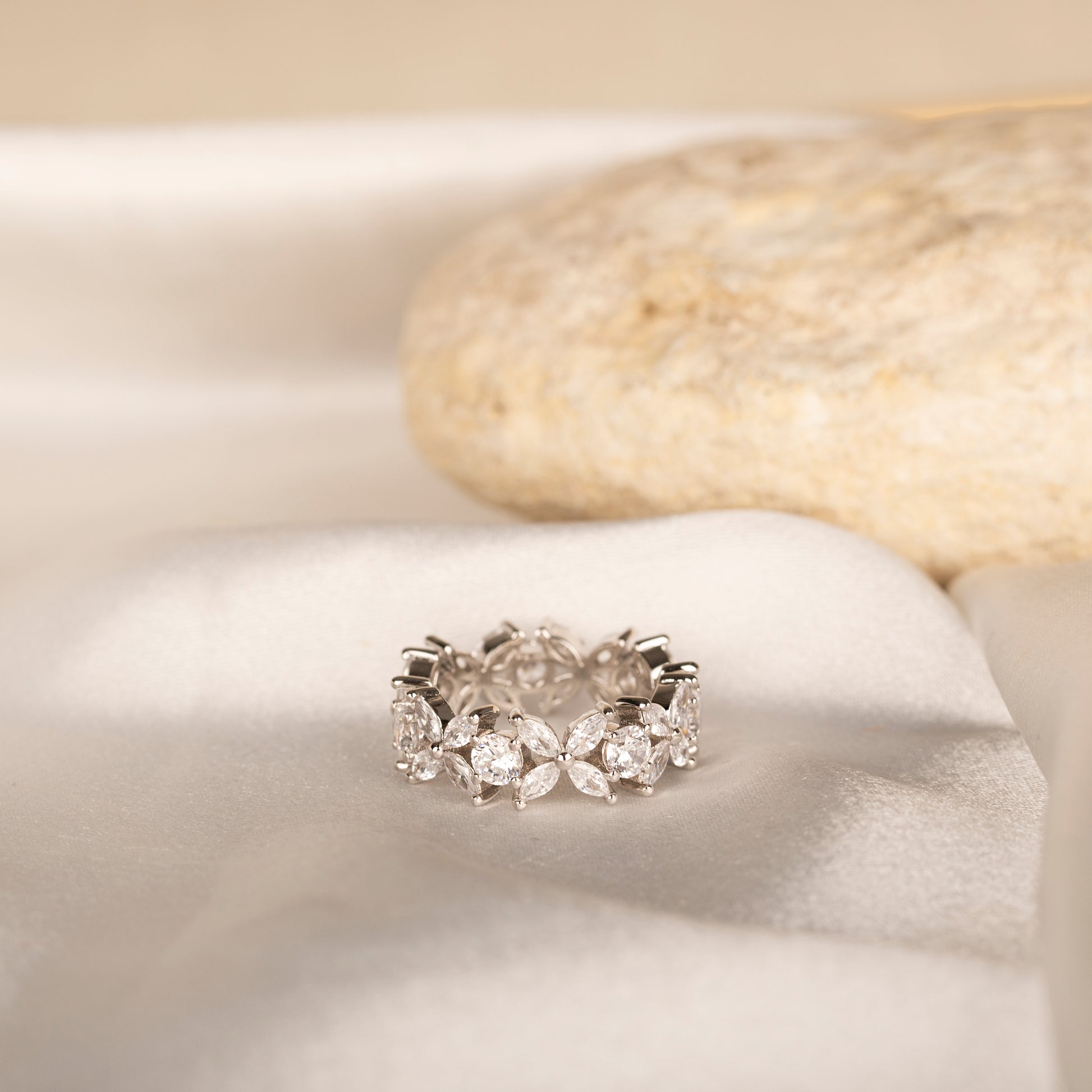 Markiz Taşlı Tamtur Yüzük