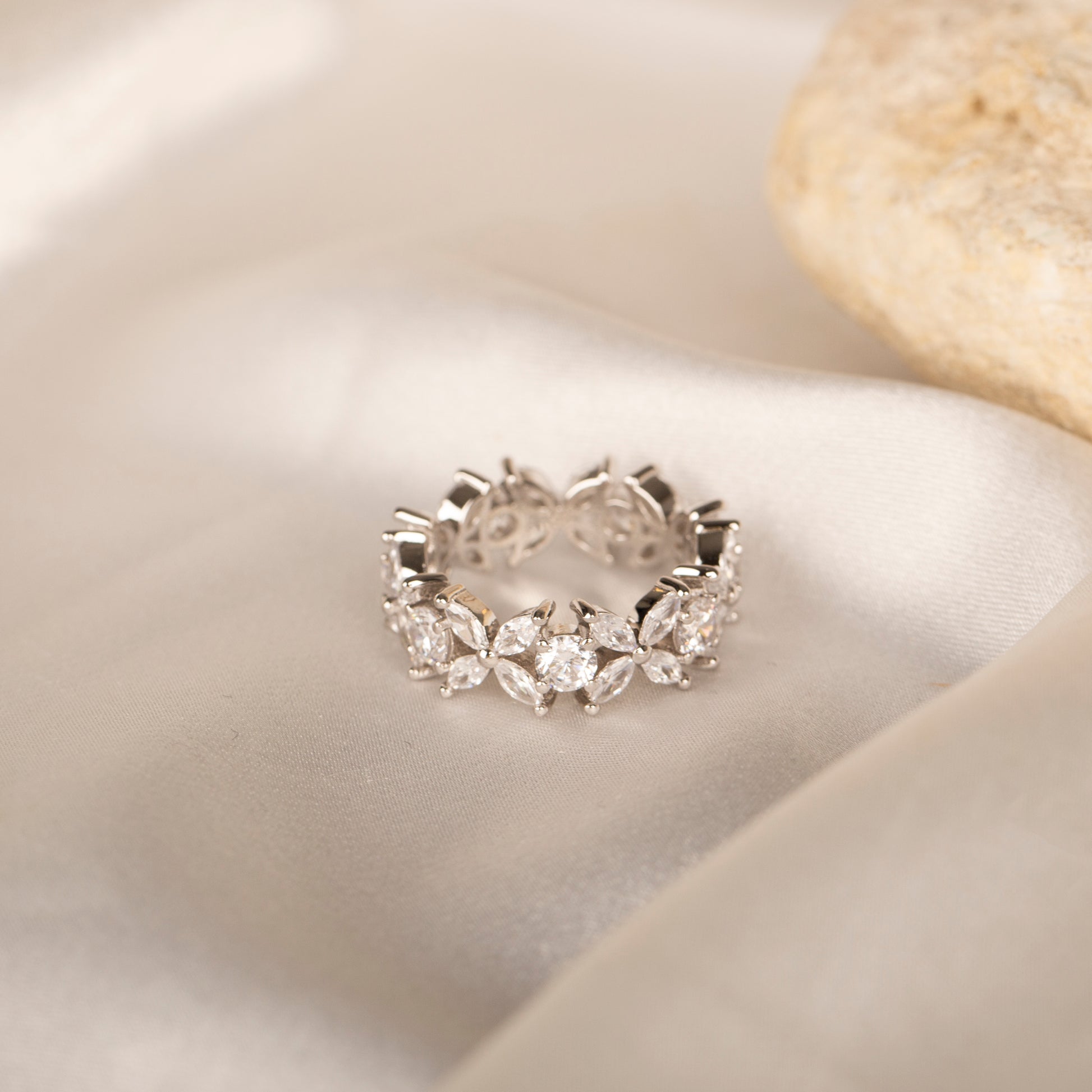 Markiz Taşlı Tamtur Yüzük