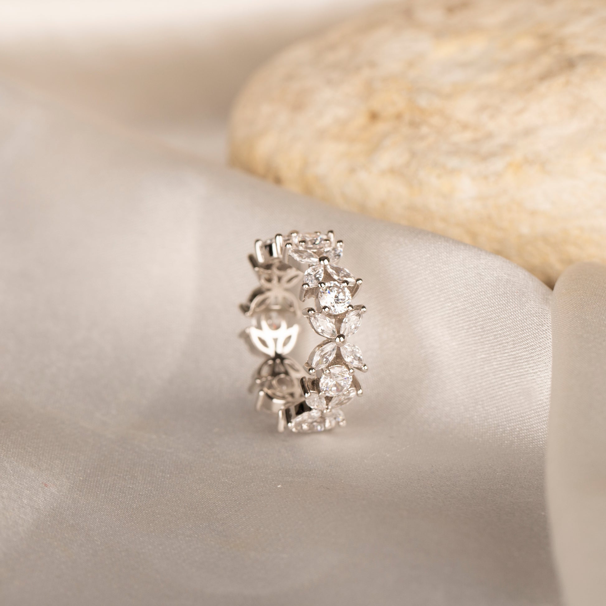 Markiz Taşlı Tamtur Yüzük