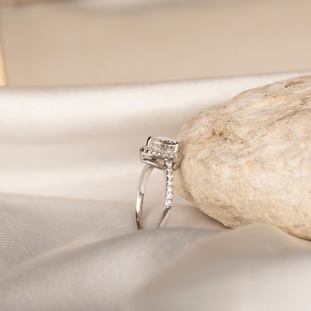 Kalp Tektaş Yüzük